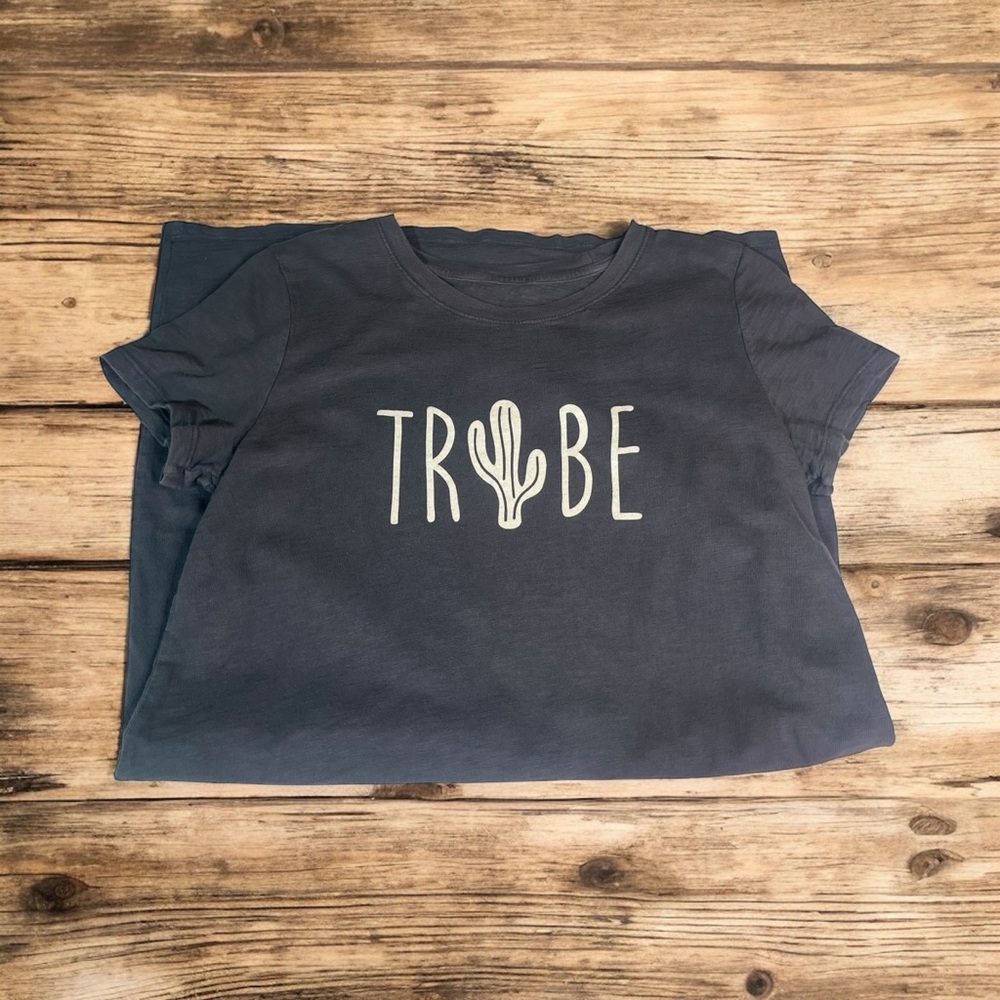 🌸 Women’s Gray TRIBE Loungewear – Universal Thread Size Small – 100% Cotton Sle